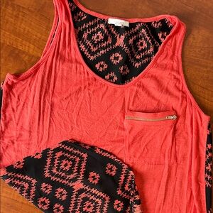Pleione Tank Zip Pocket Light Redish Tank with Black Patterned Back